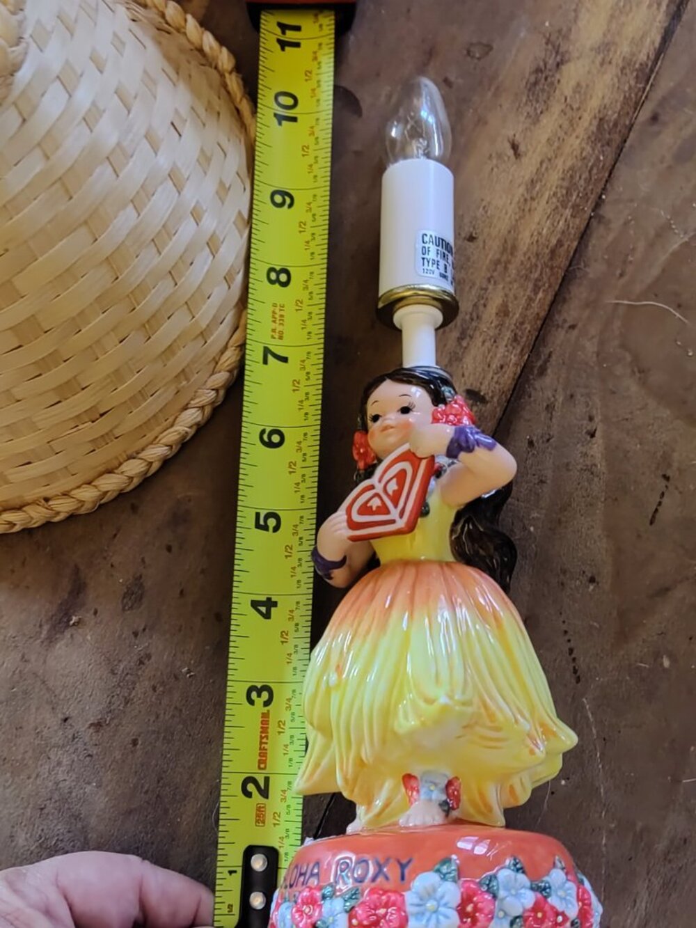 Vintage Aloha Roxy Lamp - Picture 4 of 4